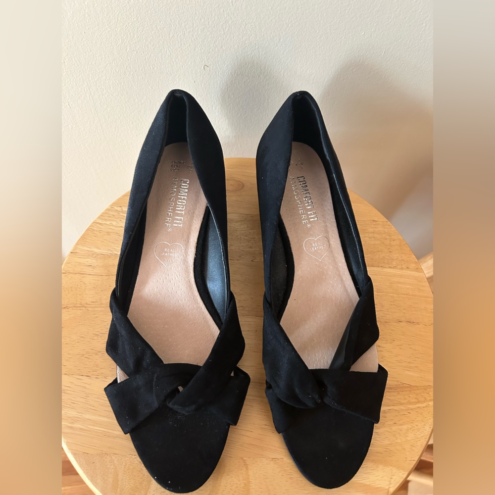 Atmosphere Black Women's Flats with Bow Detail